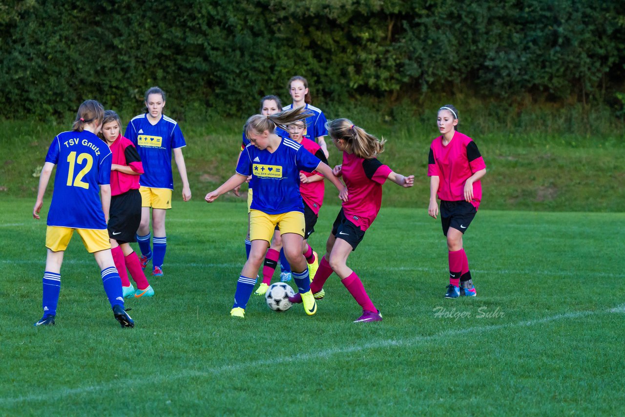 Bild 124 - B-Juniorinnen TSV Gnutz o.W. - SV Wahlstedt : Ergebnis: 1:1